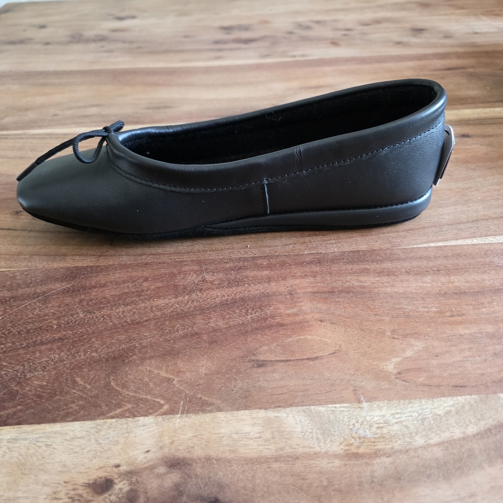 Classic Black Ballet Flats with Bow - Women - Picture 4 of 11
